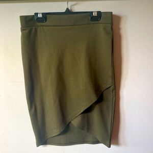 ONLY Pencil skirt dark green olive size S